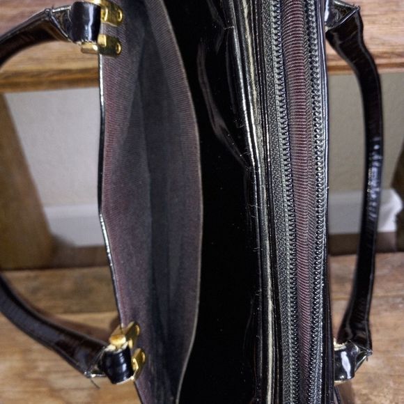 Morris Maskowitz Patten Leather Purse - Picture 8 of 13